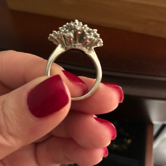 Bundle Fun Rings? 💍 - Picture 5 of 6